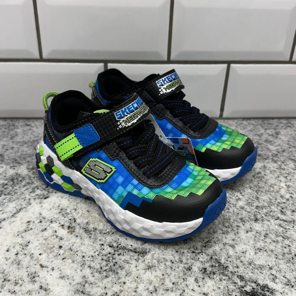 Skechers Kids 11 Mega-Craft Sneaker Blue Green Pixel Gamer Runner Comfort Tennis